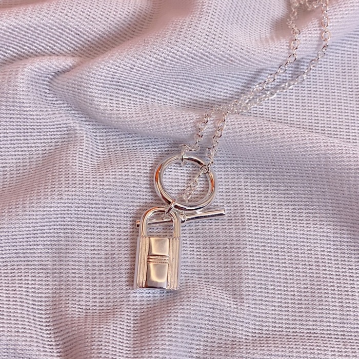 Annareps Great quality Necklace H*ermes Free shipping