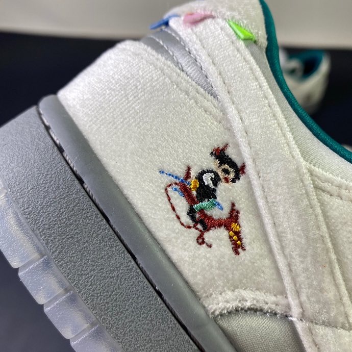 Free shipping from annareps Nike SB Dunk Low Free shipping