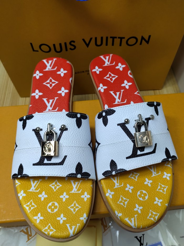 Annareps Great quality Women L*ouis V*uitton Top Slippers Free shipping