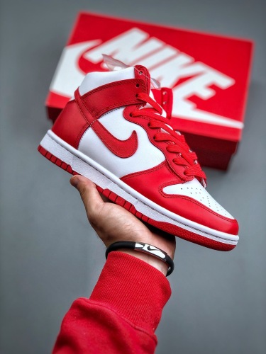 Nike SB Dunk High university red (annareps ) Free shipping