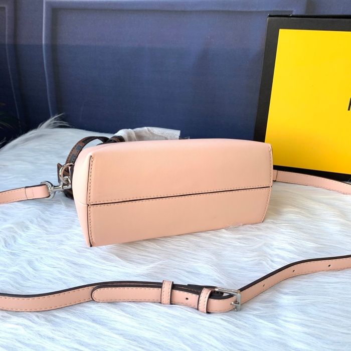Annareps Great quality F*endi Top Bag 21*12.5*9.5cm Free shipping
