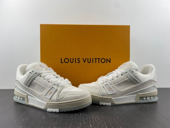 Annareps Great quality Men L*ouis V*uitton Top Sneakers Free shipping