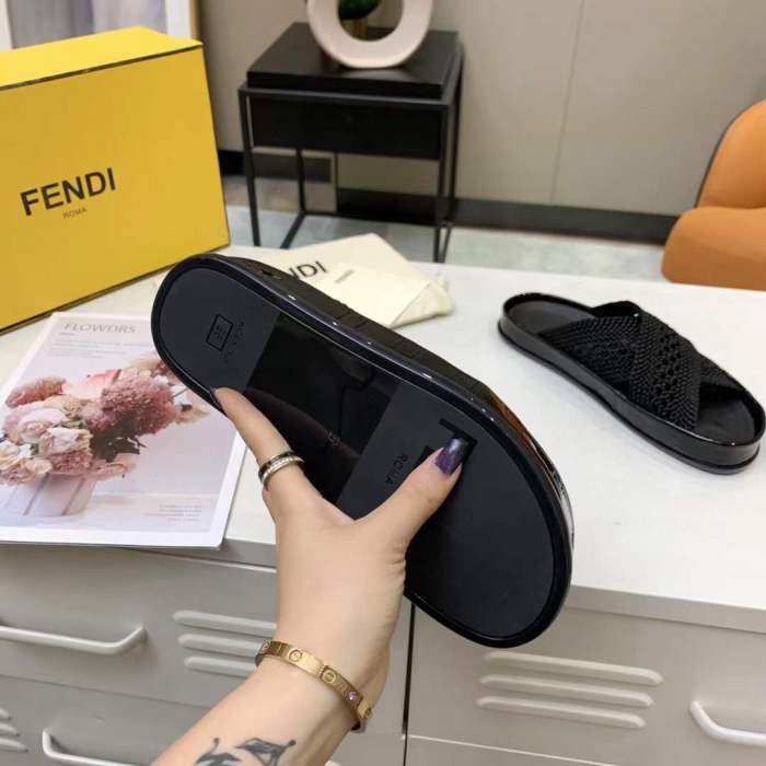 Annareps Great quality Women F*endi Top Sandals Free shipping