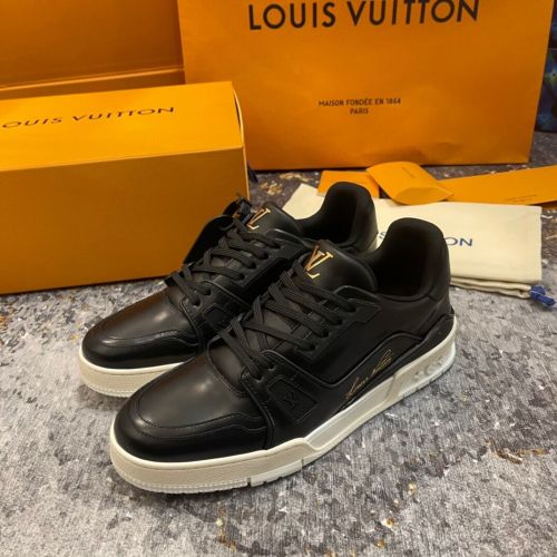 Annareps Great quality Men L*ouis V*uitton Sneakers ( annareps) Free shipping