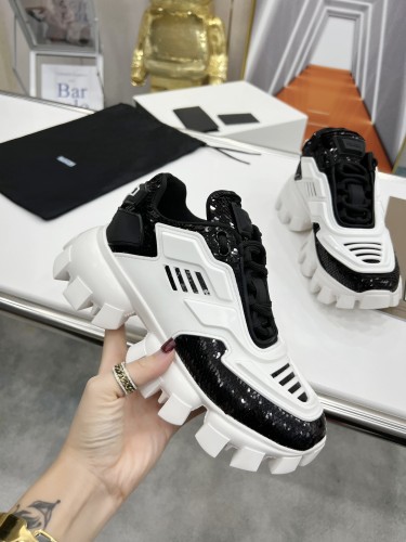 Men P*rada Top Sneaker （ annareps ） Free shipping