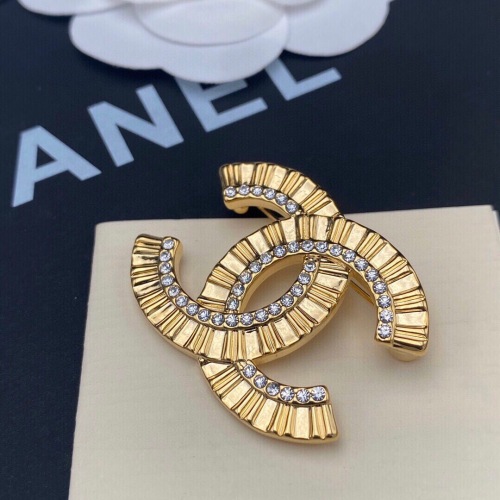 Women Brooch C*hanel ( annareps) Free shipping