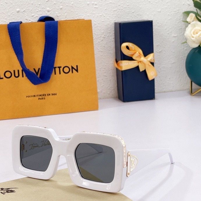 Annareps Great quality Top Quality L*ouis V*uitton Glasses Free shipping