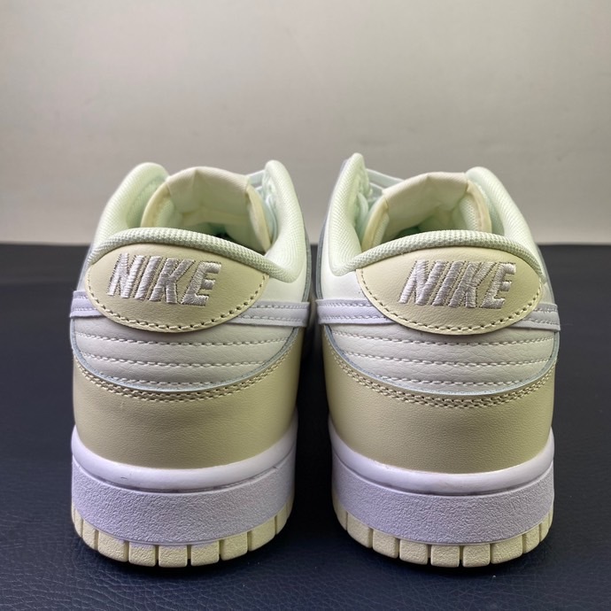 Free shipping from annareps Nike SB Dunk Low DJ6188 100 Free shipping