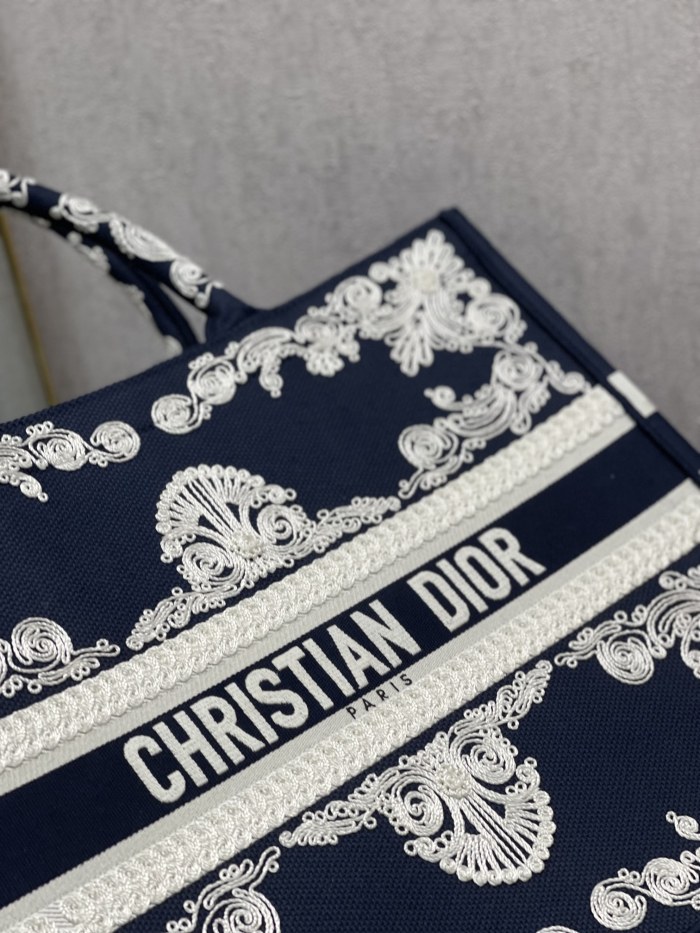Annareps Great quality D*ior Bag Top Quality 41*32cm Free shipping