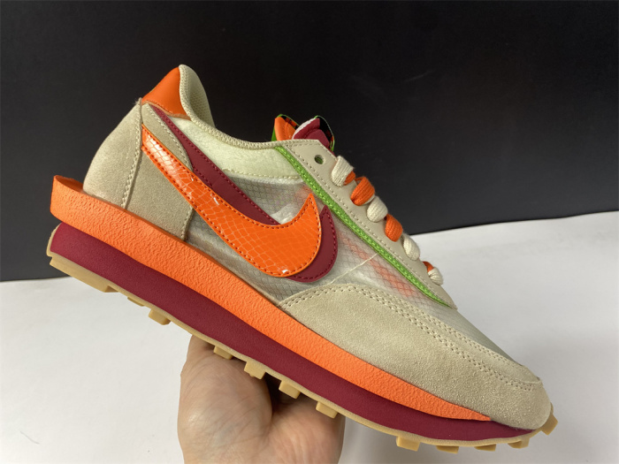 Free shipping from annareps Sacai x Nike Vapor Waffle Free shipping