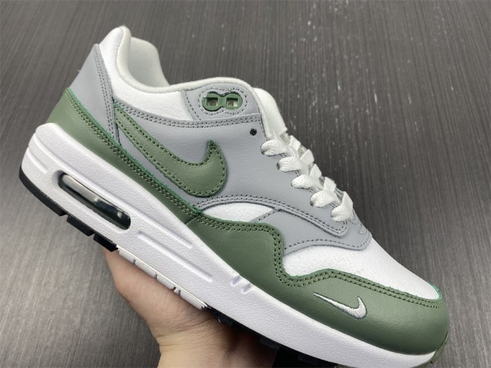 Free shipping from annareps Nike WMNS Air Max Anniversary 1 Free shipping