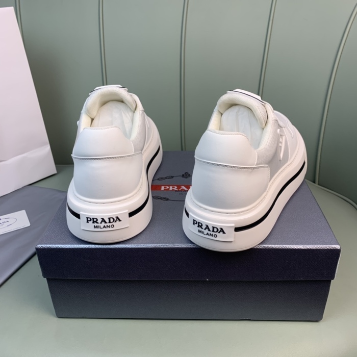 Men P*rada Top Sneaker （ annareps ） Free shipping