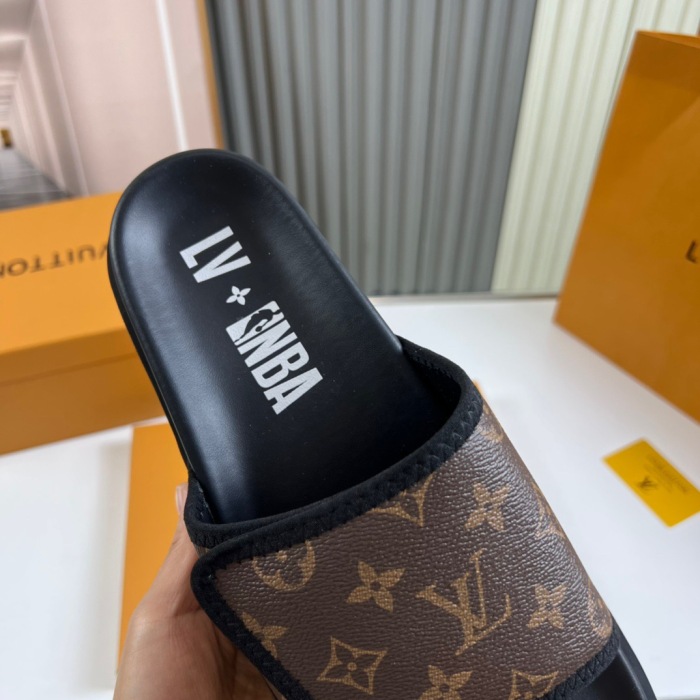 Men   L*ouis V*uitton Top Slippers (annareps) Free shipping