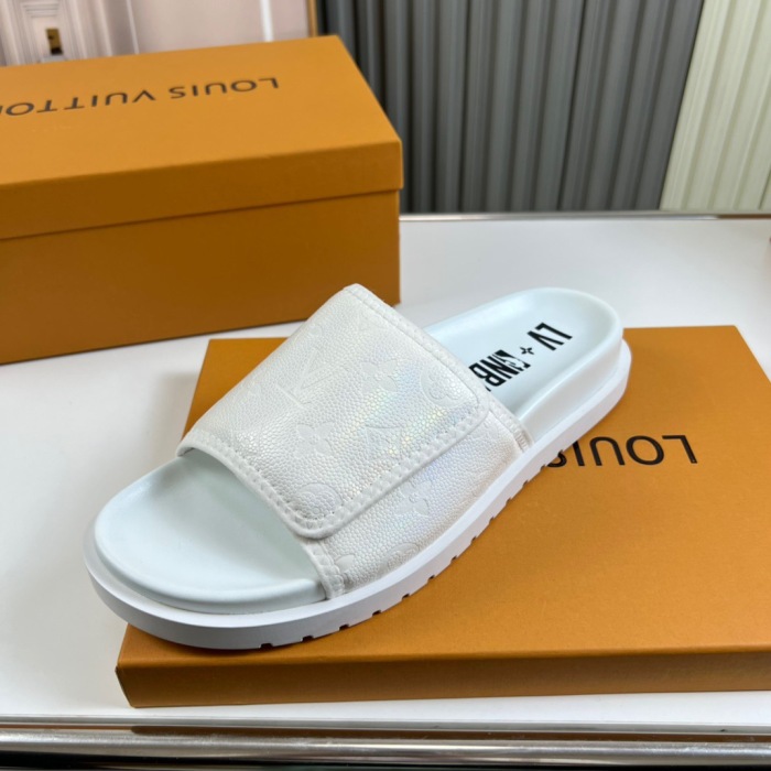 Men   L*ouis V*uitton Top Slippers (annareps) Free shipping