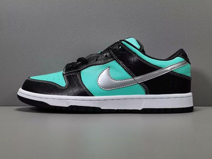 Free shipping from annareps Nike Dunk Low Pro SB  Tiffany，304292-402