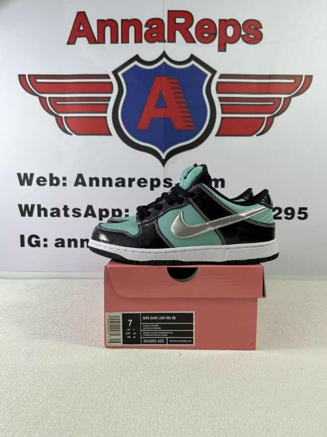 Free shipping from annareps Nike Dunk Low Pro SB  Tiffany，304292-402