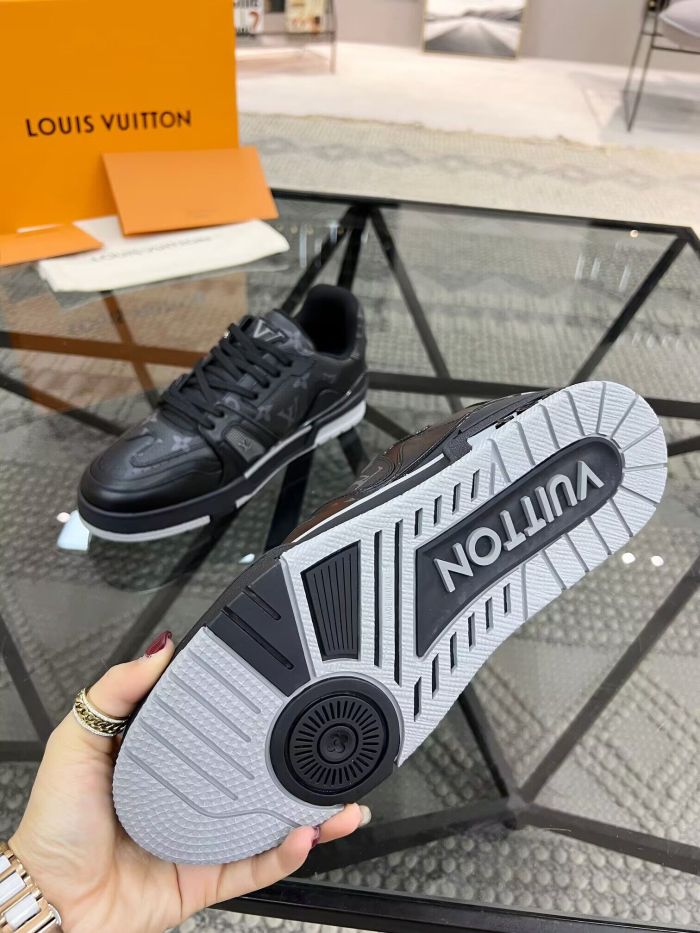 Men Wome L*ouis V*uitton Top Sneaker  Free shipping