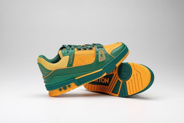 Men Wome L*ouis V*uitton Top Sneaker  Free shipping