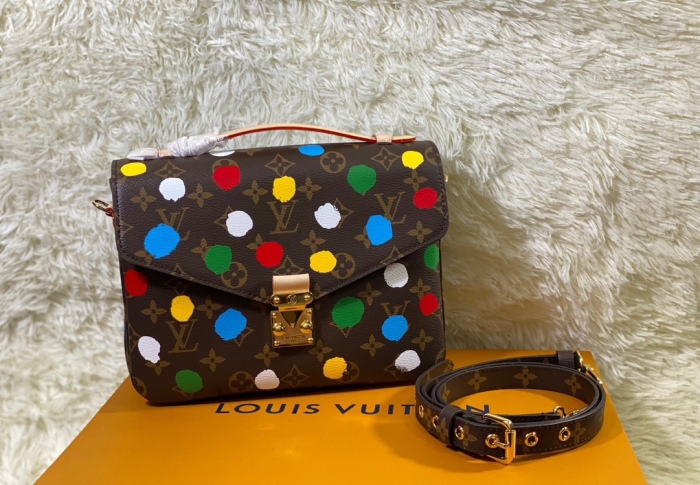 Annareps Great quality L*ouis V*uitton Bag Top Quality Free shipping