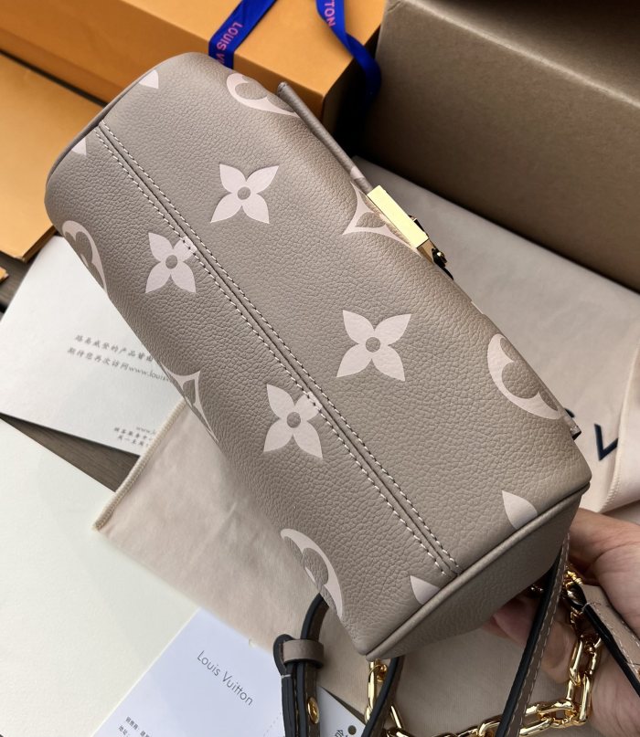 Annareps Great quality L*ouis V*uitton Bag Top Quality Free shipping