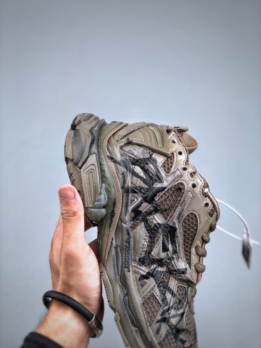 `Annareps Great quality Men Women B*alenciaga Top Sneakers Free shipping