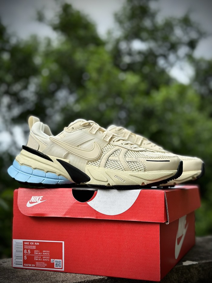 Annareps Great quality Men Women B*alenciaga Top Sneakers Free shipping