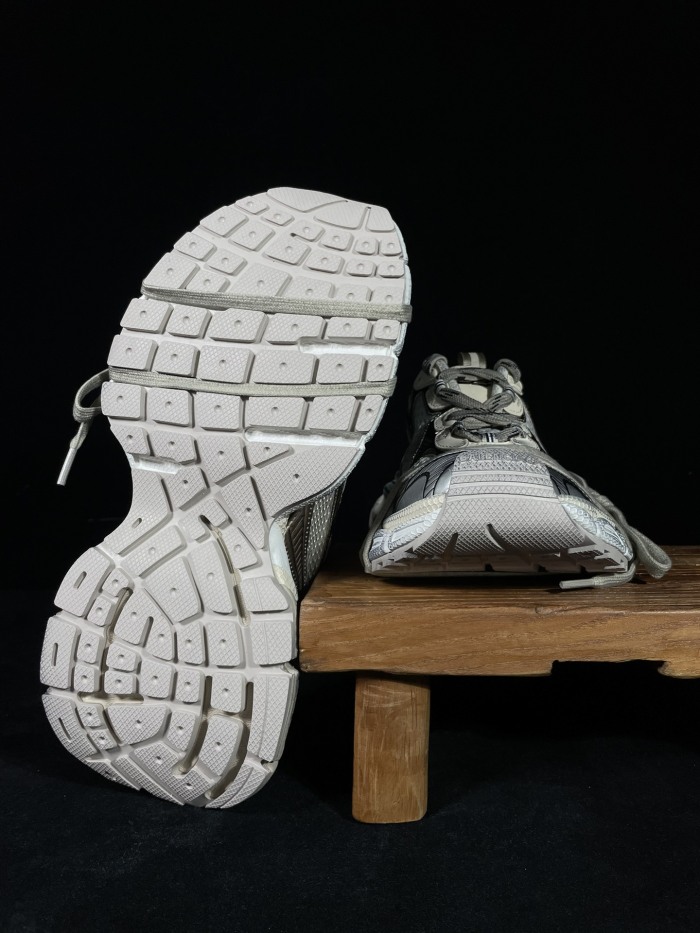 Annareps Great quality Men Women B*alenciaga Top Sneakers Free shipping