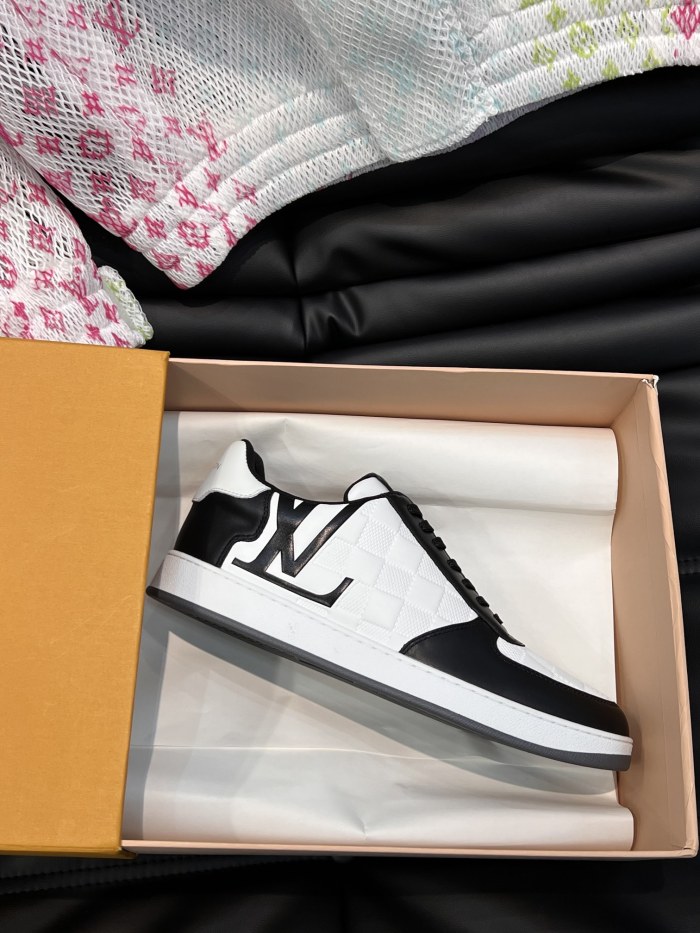 Annareps Great quality L*ouis V*uitton sneaker Top Quality 003