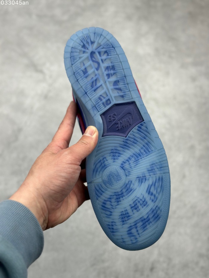 Nike SB Dunk Low (Annareps)