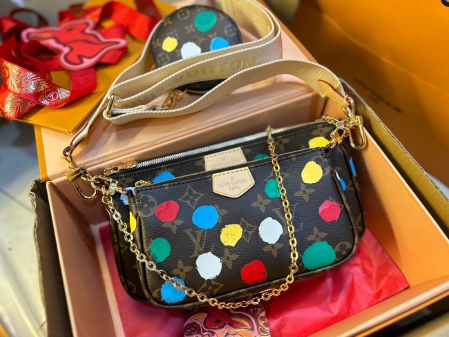 L*ouis V*uitton Top Bag (Annareps)