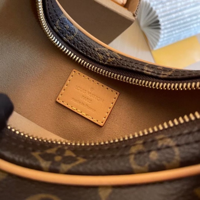 L*ouis V*uitton Top Bag (Annareps)