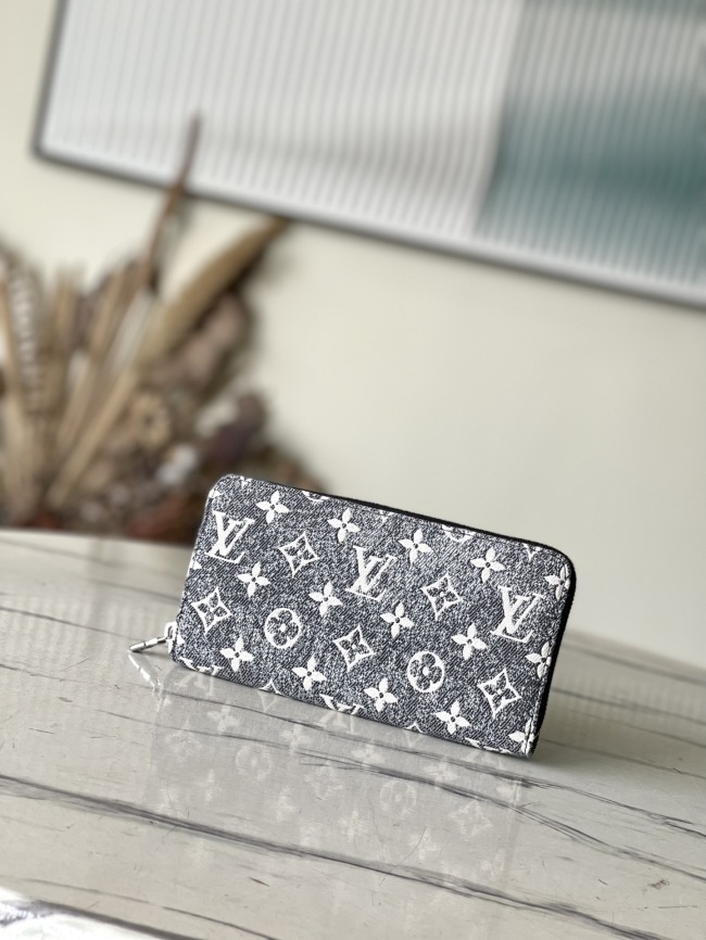 L*ouis V*uitton Top Bag (Annareps)