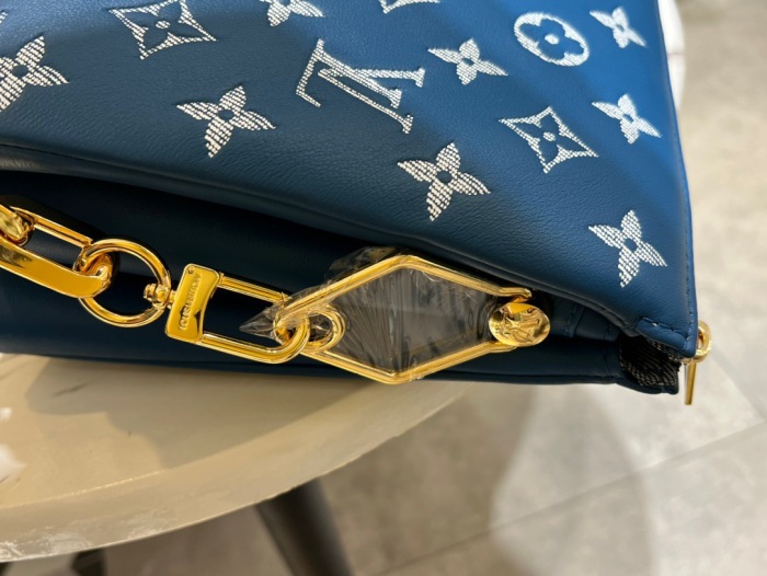 L*ouis V*uitton Top Bag (Annareps)