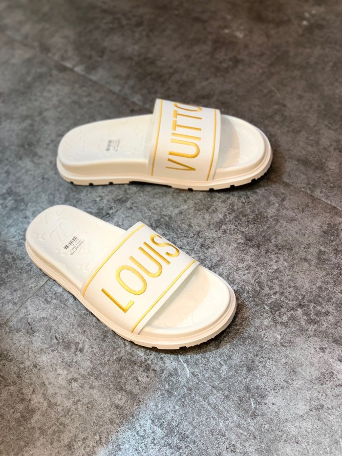 Men L*ouis V*uitton Top Slippers (Annareps)
