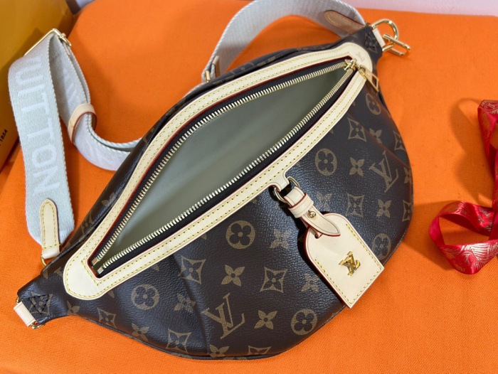 L*ouis V*uitton Top Bag (Annareps)