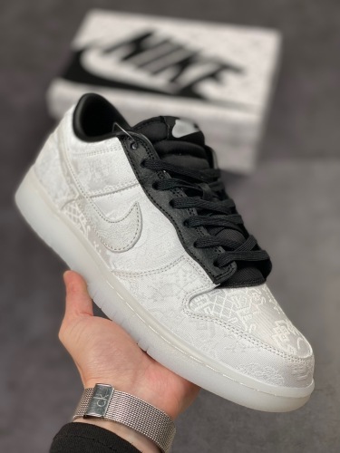 Nike SB Dunk Low (Annareps)