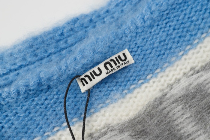 Free shipping Annareps Women Sweater (annareps)