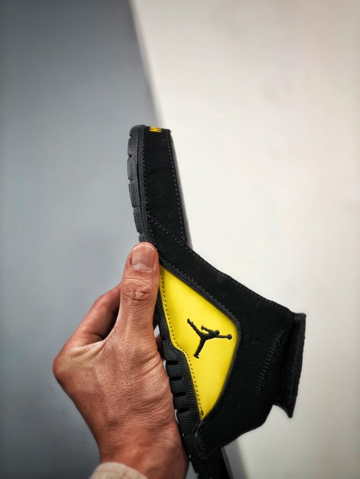 Nike Air Jordan 4 Slippers (Annareps)