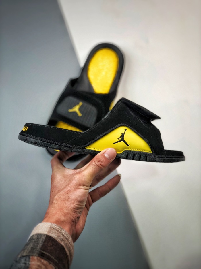 Nike Air Jordan 4 Slippers (Annareps)