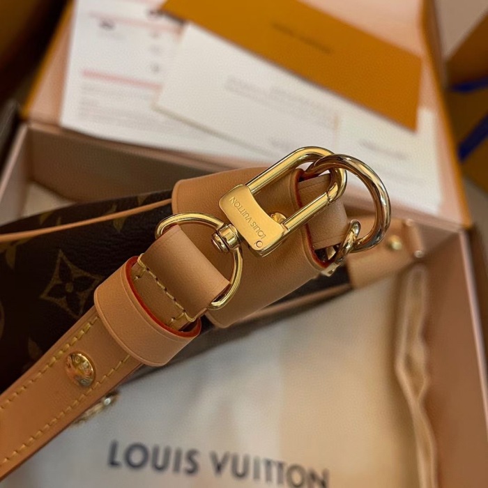 L*ouis V*uitton Top Bag (Annareps)