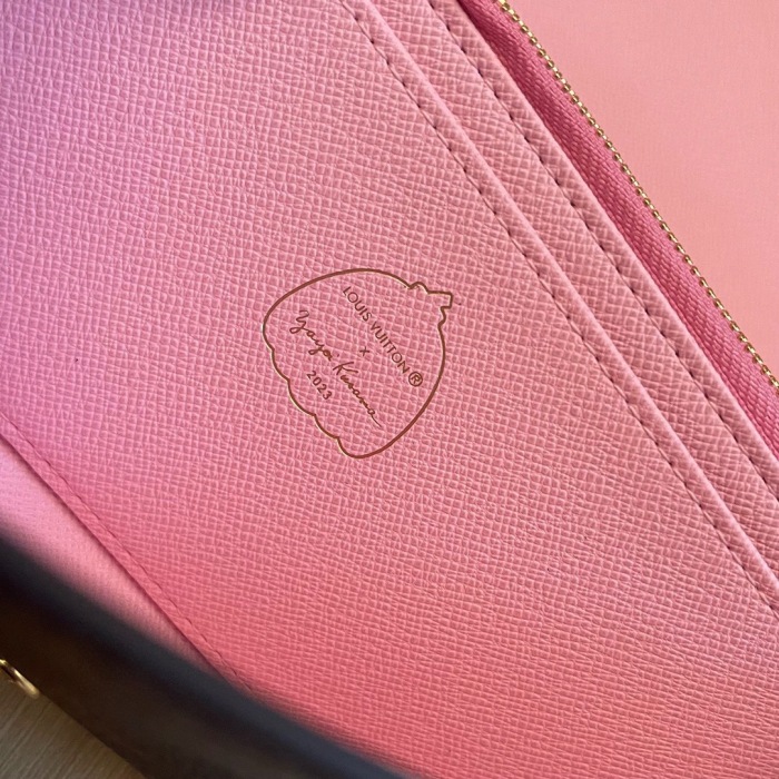 L*ouis V*uitton Top Bag (Annareps)