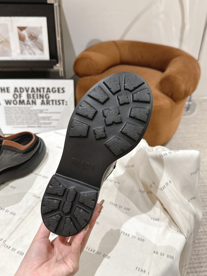 Women P*rada Top Sneaker Annareps