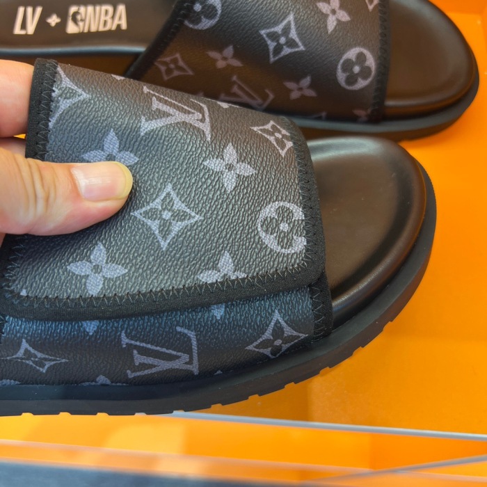 Men L*ouis V*uitton Top Slippers (Annareps)