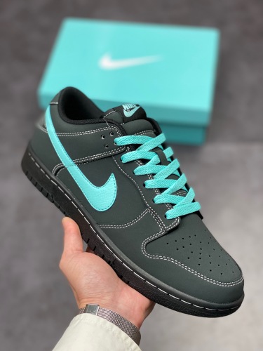 Nike SB Dunk Low (Annareps)
