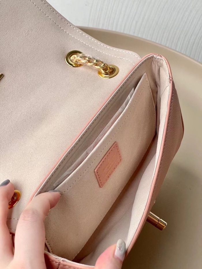 L*ouis V*uitton Top Bag (Annareps)