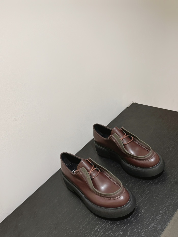 Women P*rada Top Sneaker Annareps