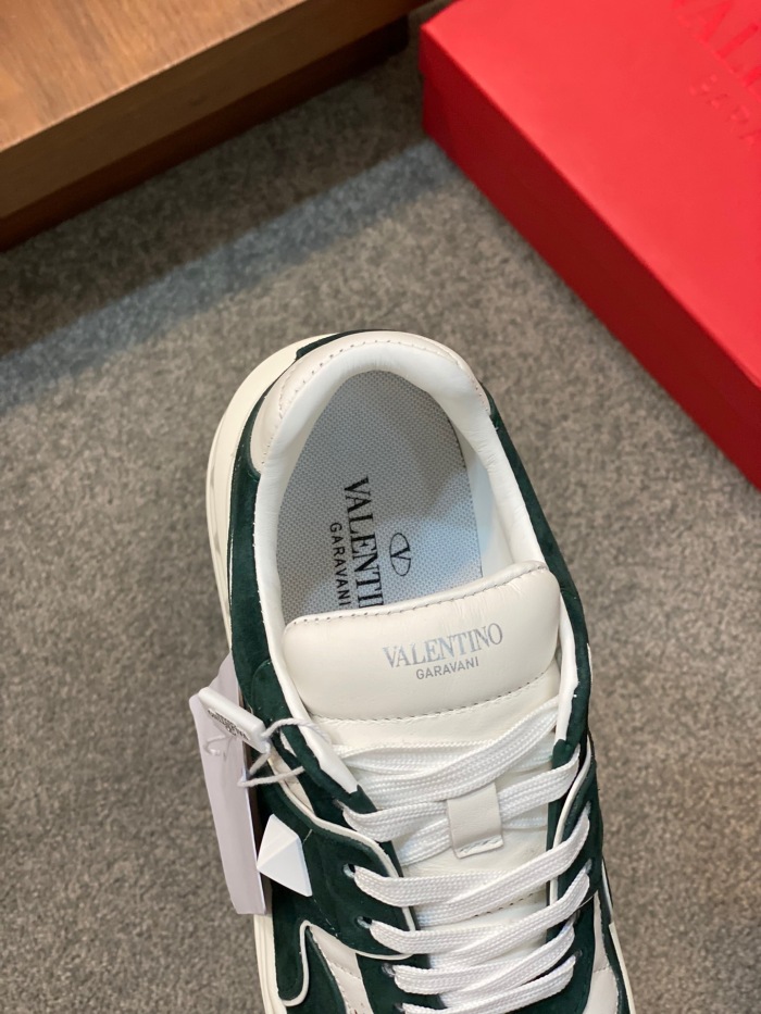 Men Women 𝑉*𝐴𝐿𝐸𝑁𝑇𝐼𝑁𝑂 Top Sneaker