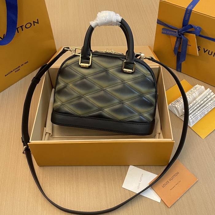 women L*ouis V*uitton Top Bag 23576 (annareps)