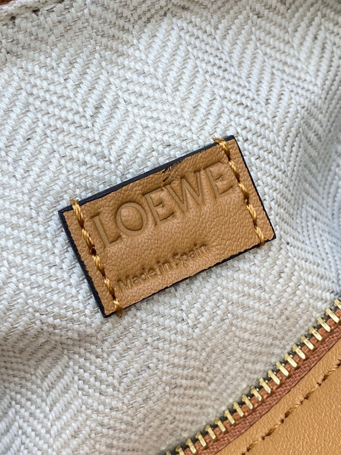 Free shipping annarepsL*oewe Bag 9016 Top Quality