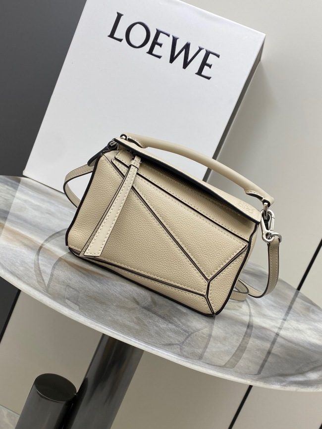 Free shipping annarepsL*oewe Bag 9016 Top Quality